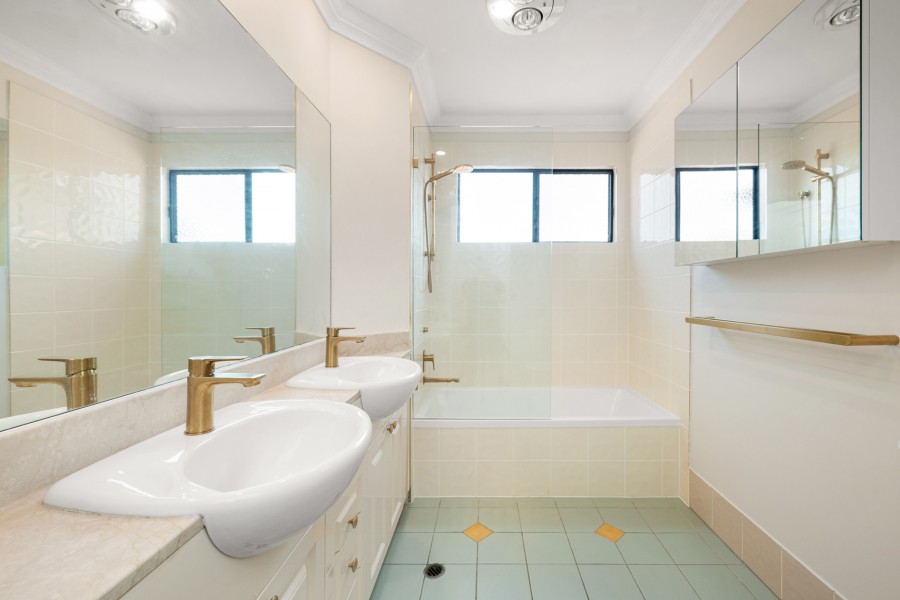 Real Estate in Sunnybank Hills