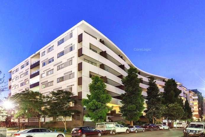 Real Estate in West End