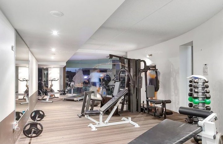 Real Estate in West End