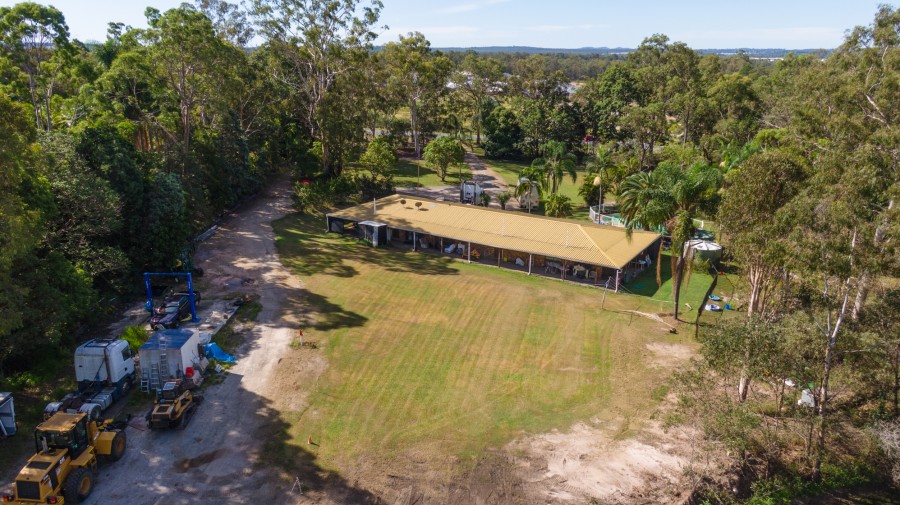 177 & 185 Park Ridge Rd, Park Ridge > Yong Real Estate - Corporate