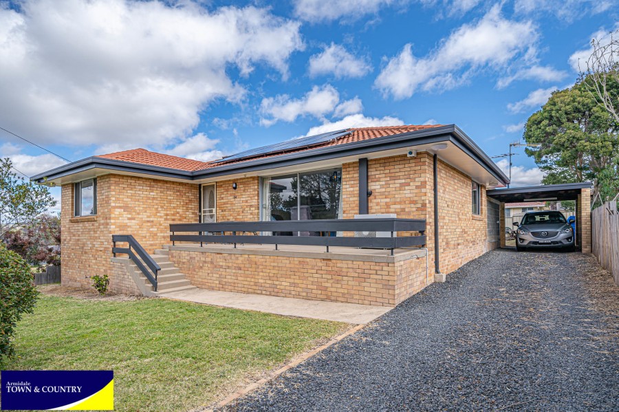 64 Rockvale Road, Armidale > Armidale Town & Country Real Estate