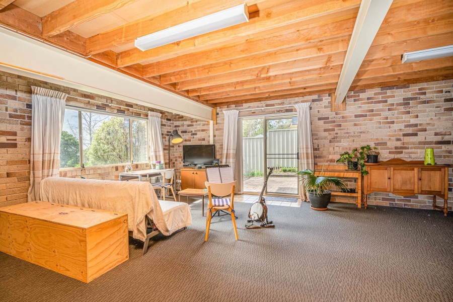 15 Ash Tree Drive, Armidale > Armidale Town & Country Real Estate