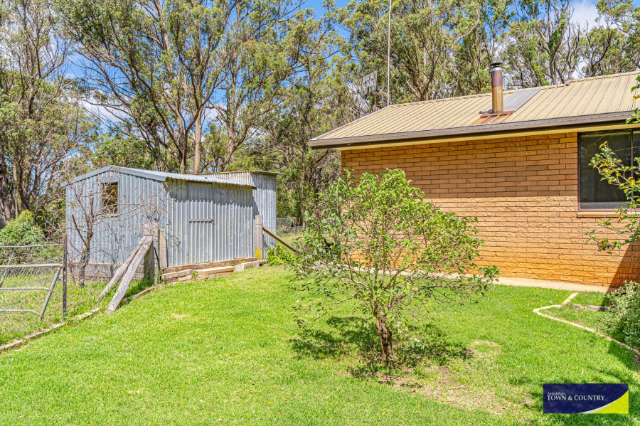22 Baker Road, Armidale > Armidale Town & Country Real Estate