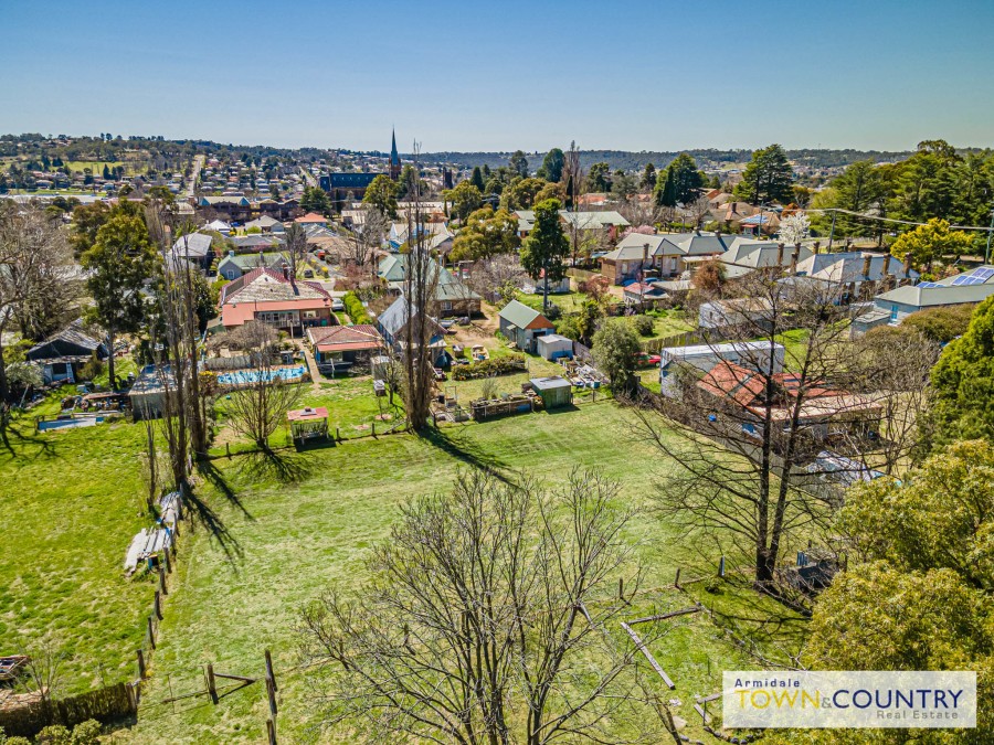 133 Mann Street, Armidale > Armidale Town & Country Real Estate