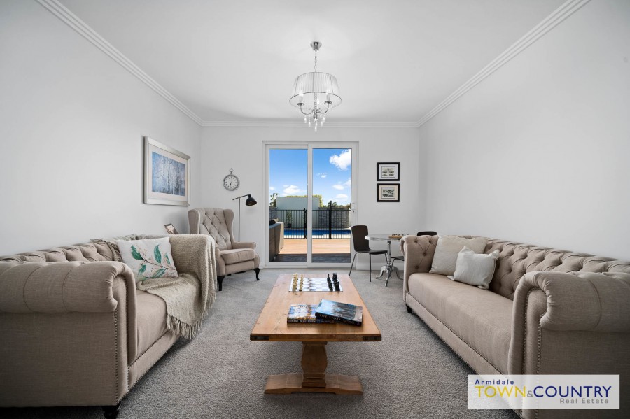 92 Kellys Plains Road, Armidale > Armidale Town & Country Real Estate