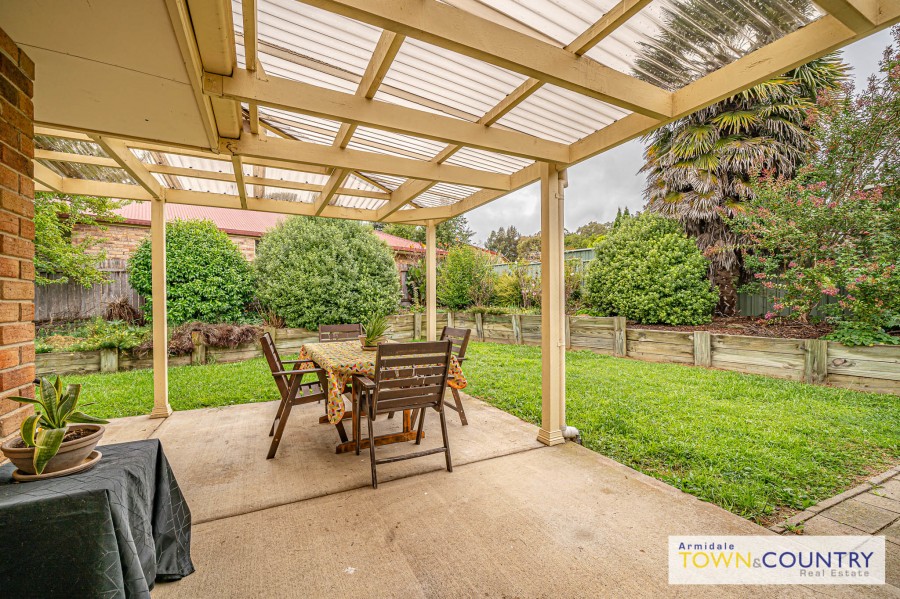 53 Ash Tree Drive, Armidale > Armidale Town & Country Real Estate