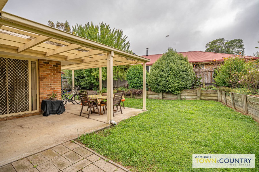 53 Ash Tree Drive, Armidale > Armidale Town & Country Real Estate