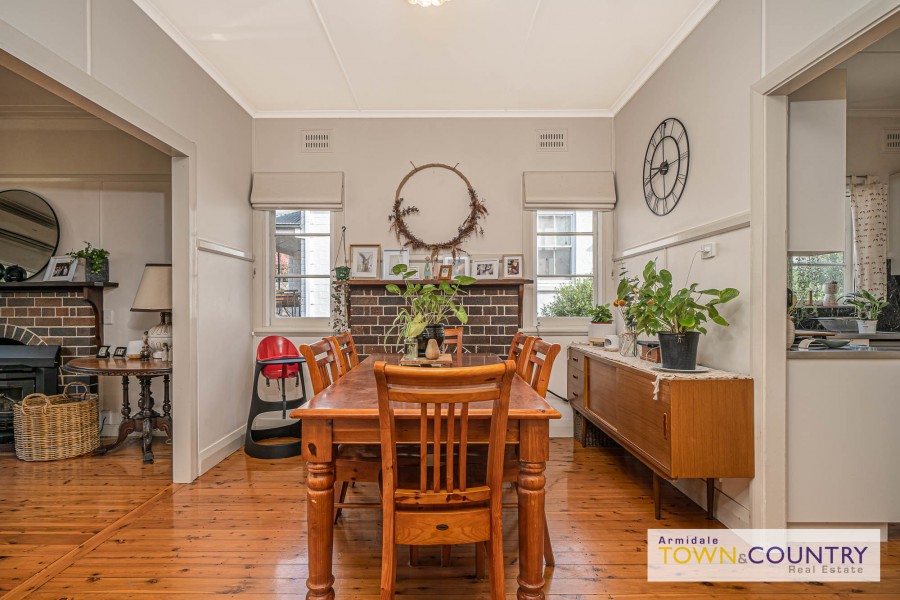 131 Mann Street, Armidale > Armidale Town & Country Real Estate