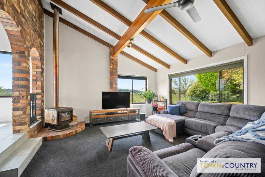 10 Munday's Lane, Armidale > Armidale Town & Country Real Estate