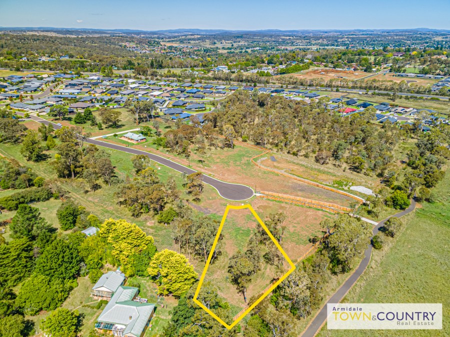 Lot 13 The Woodlands Land Estate, Armidale > Armidale Town & Country