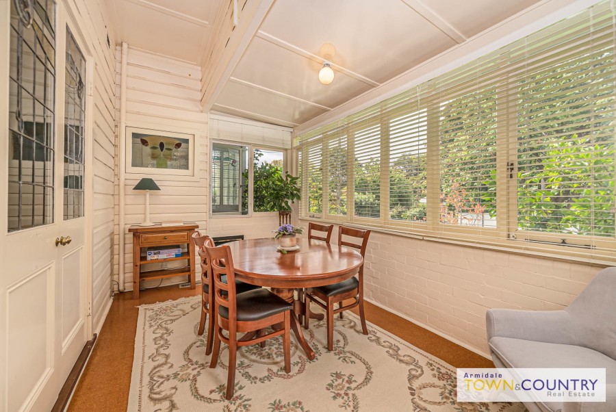 138 Faulkner Street, Armidale > Armidale Town & Country Real Estate