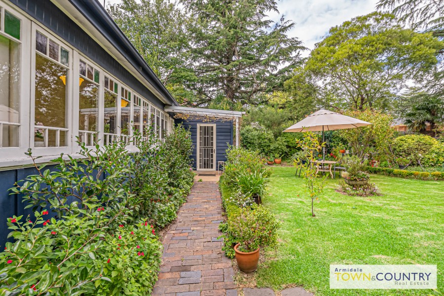 138 Faulkner Street, Armidale > Armidale Town & Country Real Estate
