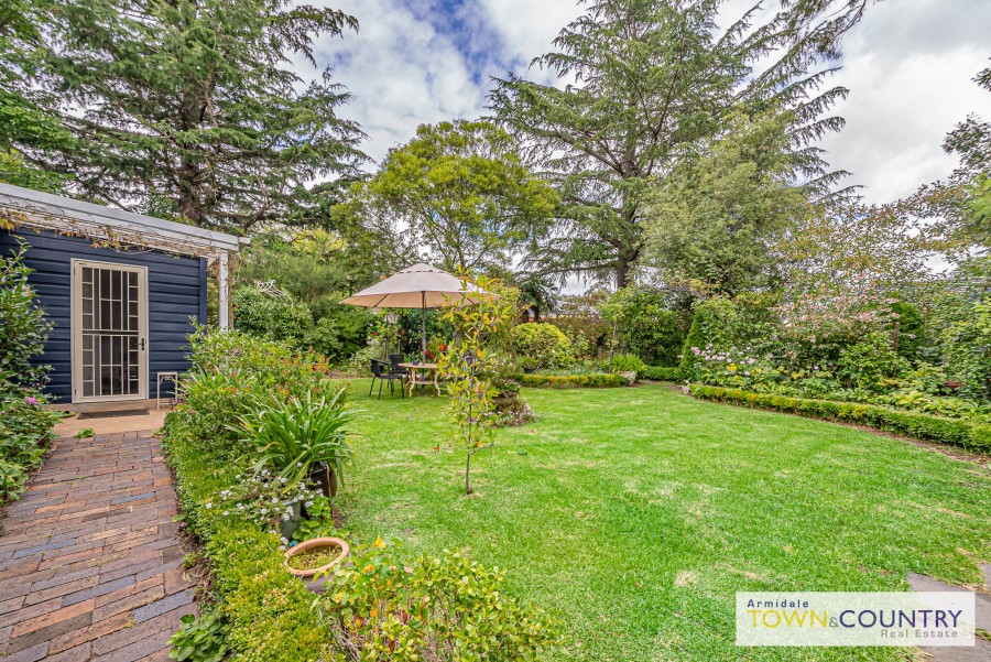 138 Faulkner Street, Armidale > Armidale Town & Country Real Estate
