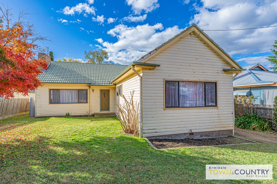 73 Mann Street, Armidale > Armidale Town & Country Real Estate