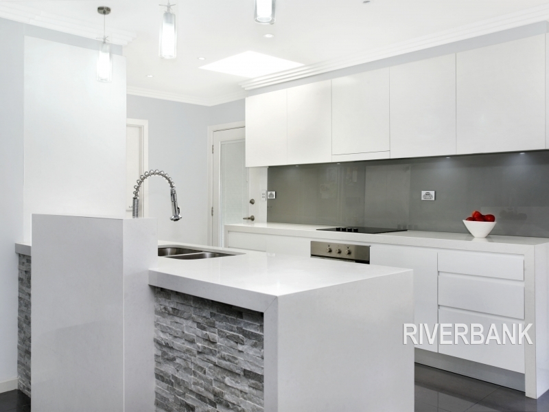 10 Virgil St, Greystanes > Riverbank Real Estate