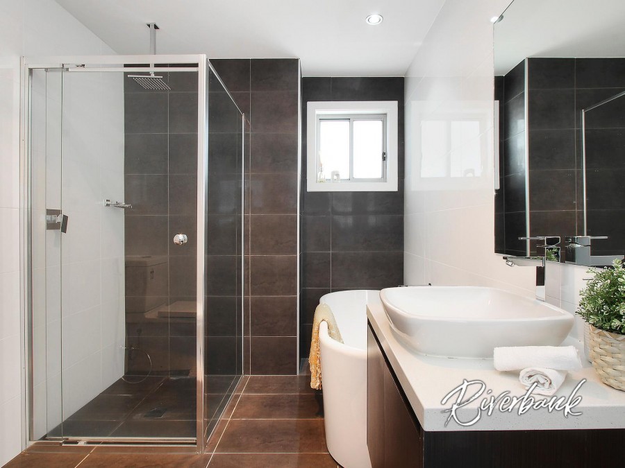 12 Street, Merrylands > Riverbank Real Estate