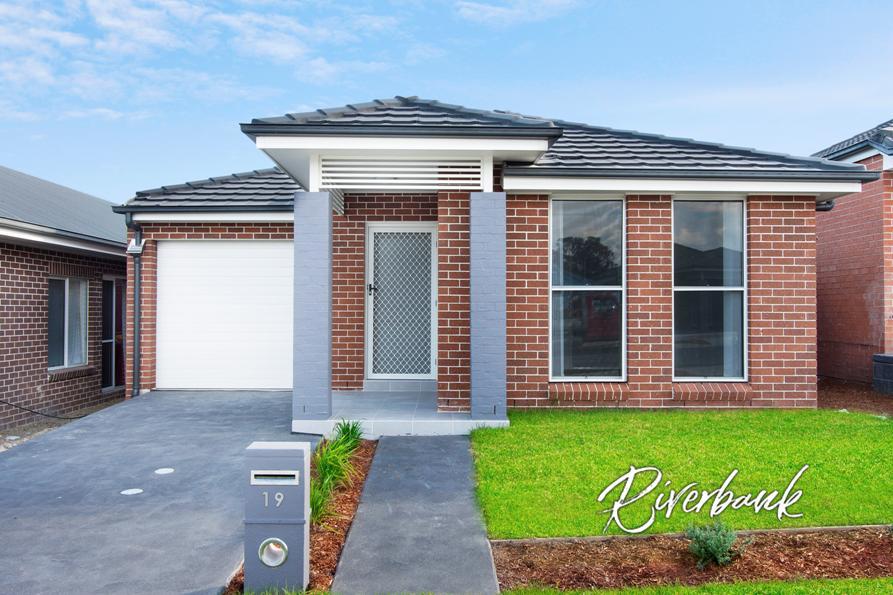 19 Scarborough Rise, Jordan Springs > Riverbank Real Estate
